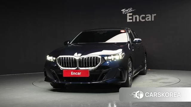 BMW 5 Series (G60) id 4623424 из Кореи 23