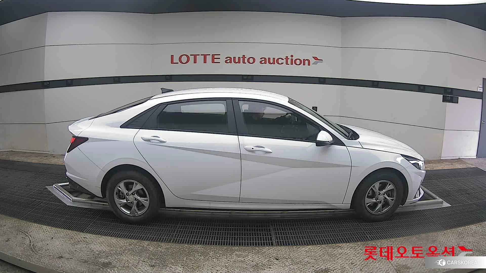 Hyundai Avante id 3875696 из Кореи 23