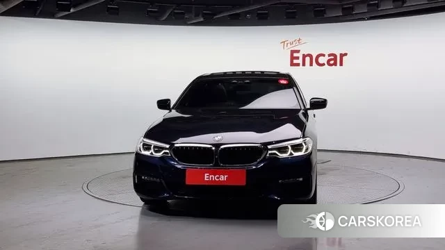 BMW 5 Series (G30) id 2977132 из Кореи 13