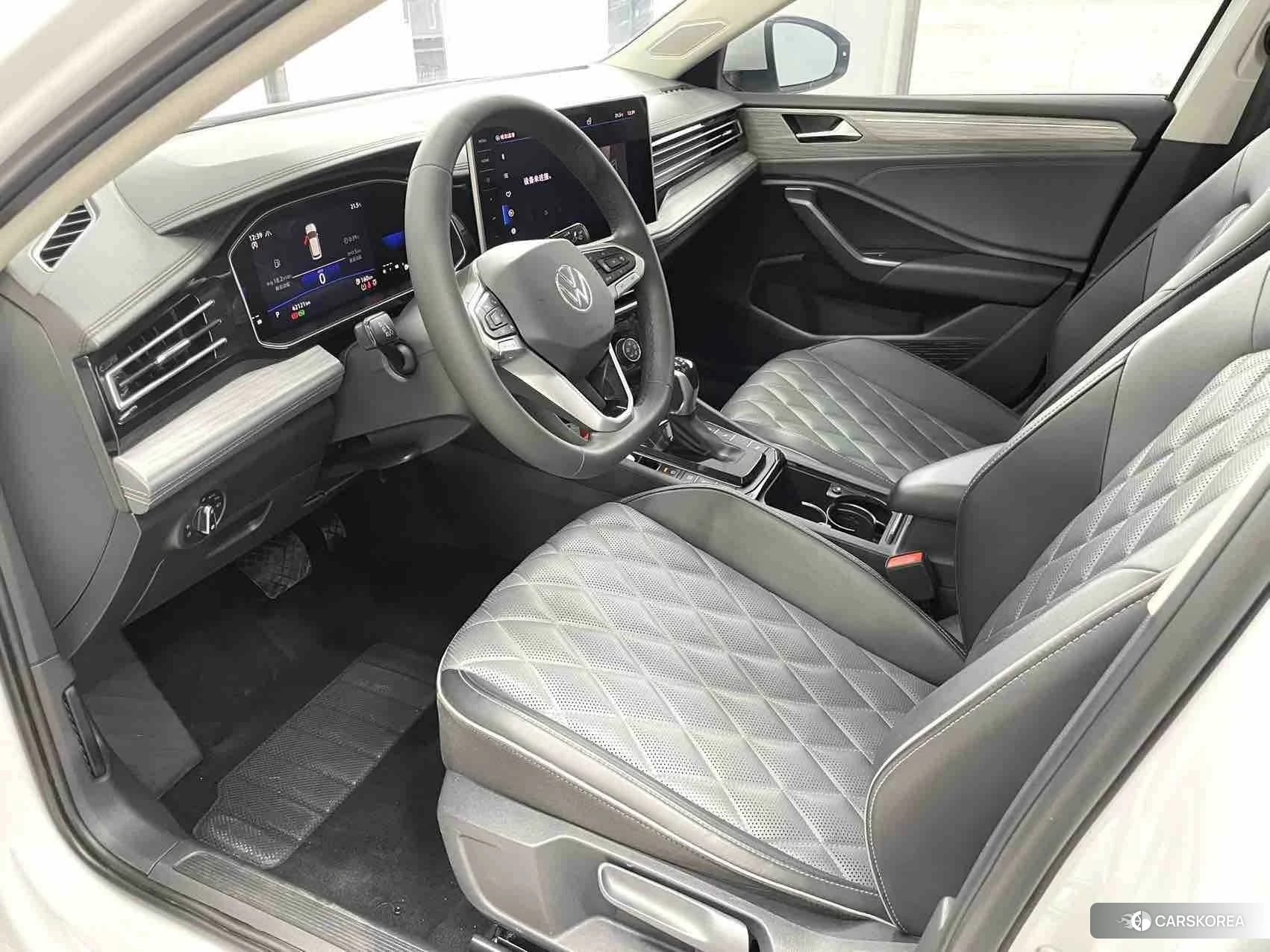 Volkswagen Sagitar id 4461561 из Китая 12