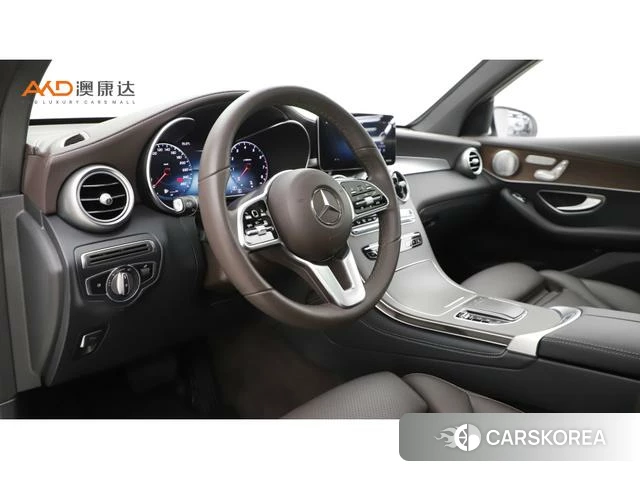 Mercedes-Benz GLC 2021 Белый из Китая, фото 3