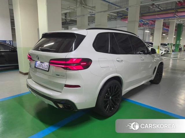 BMW X5 (G05) 2026 Белый из Кореи, фото 3