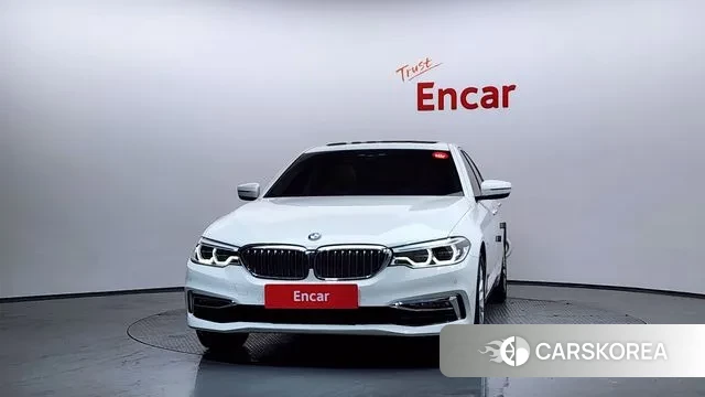 BMW 5 Series (G30) id 3737028 из Кореи 13