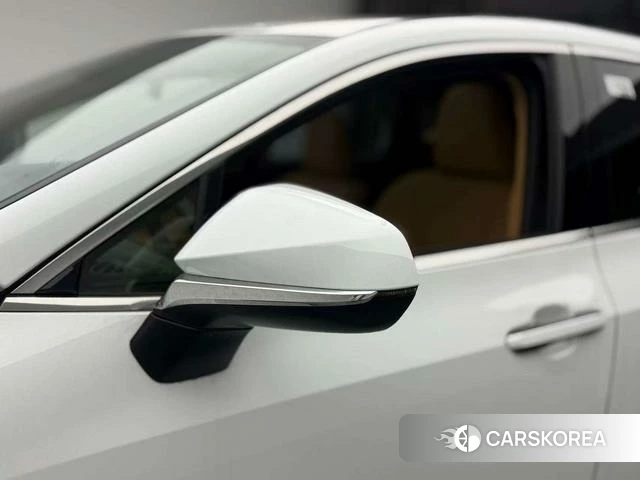 Lexus NX id 3920262 из Китая 11