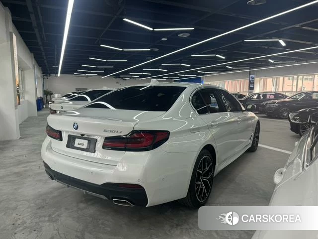 BMW 5 series 2021 Белый из Китая, фото 4