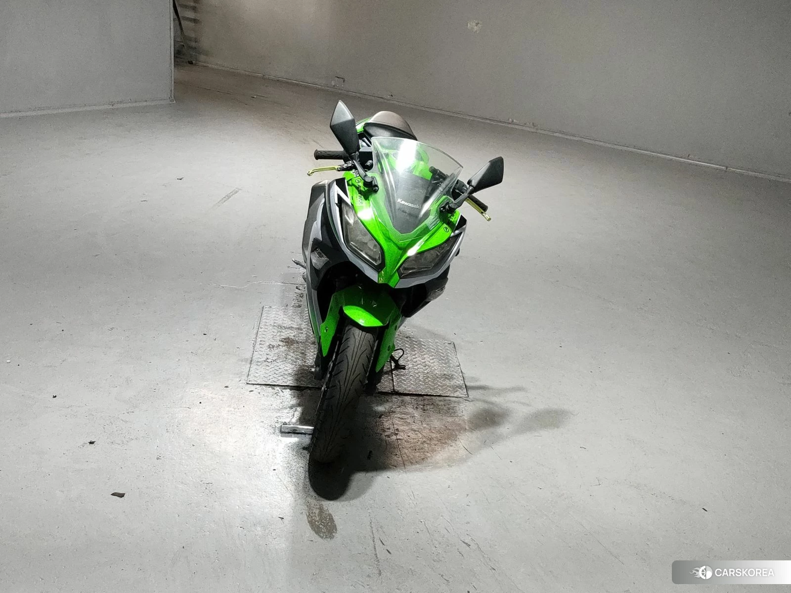 Kawasaki NINJA 250 2015 из Японии, фото 2