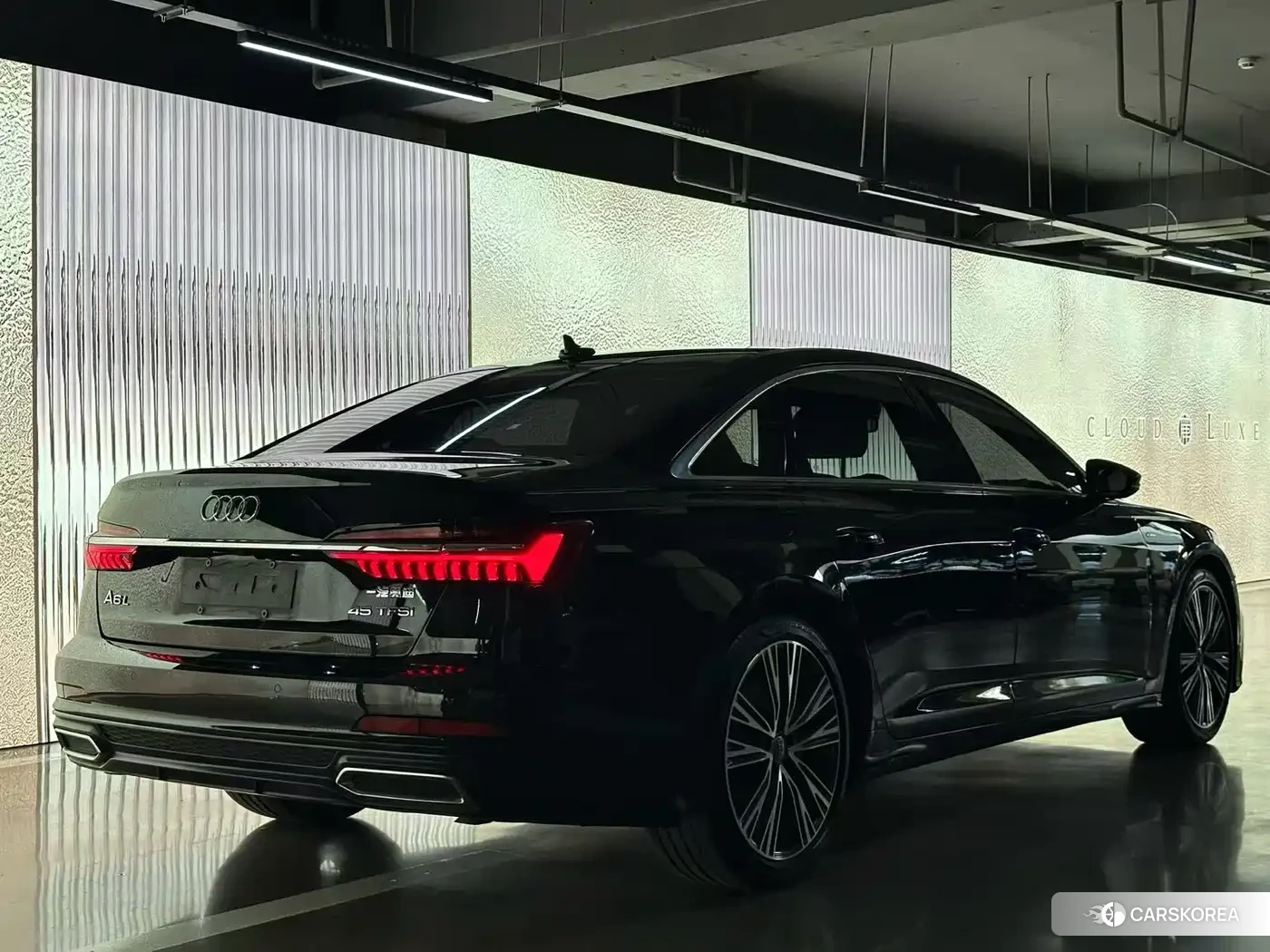 Audi A6L 2021 Черный из Китая, фото 3