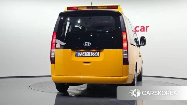 Hyundai Staria id 4639837 из Кореи 23