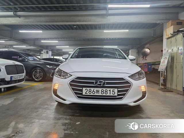 Hyundai Avante AD id 4197220 из Кореи 10