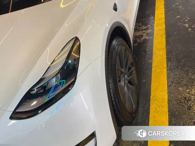 Tesla Model Y 2024 Белый из Кореи, фото 4