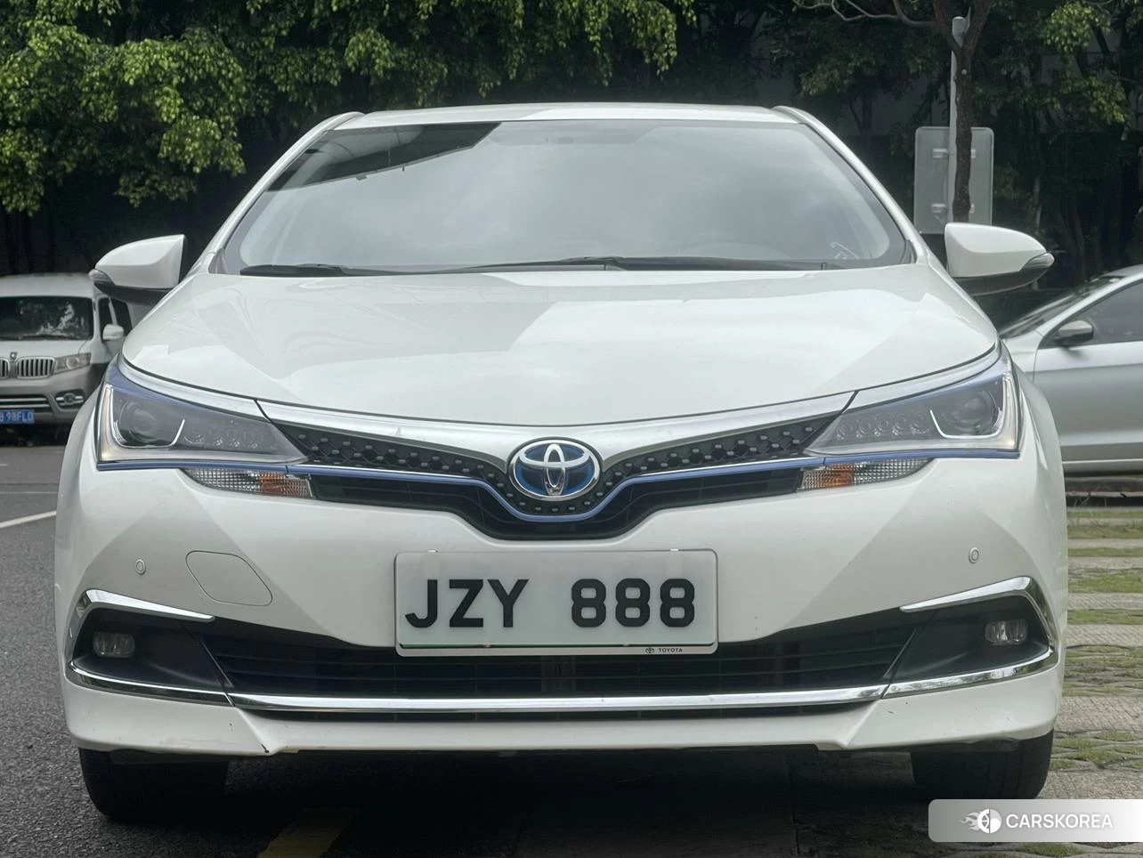 Toyota Corolla dual engine E+ id 4440581 из Китая 16