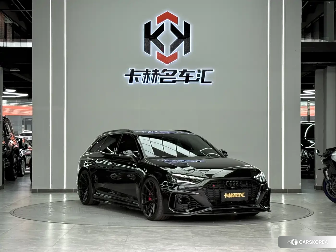 Audi RS 4 id 4659911 из Китая 11