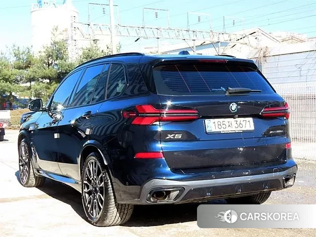 BMW X5 (G05) 2024 Черный из Кореи, фото 4