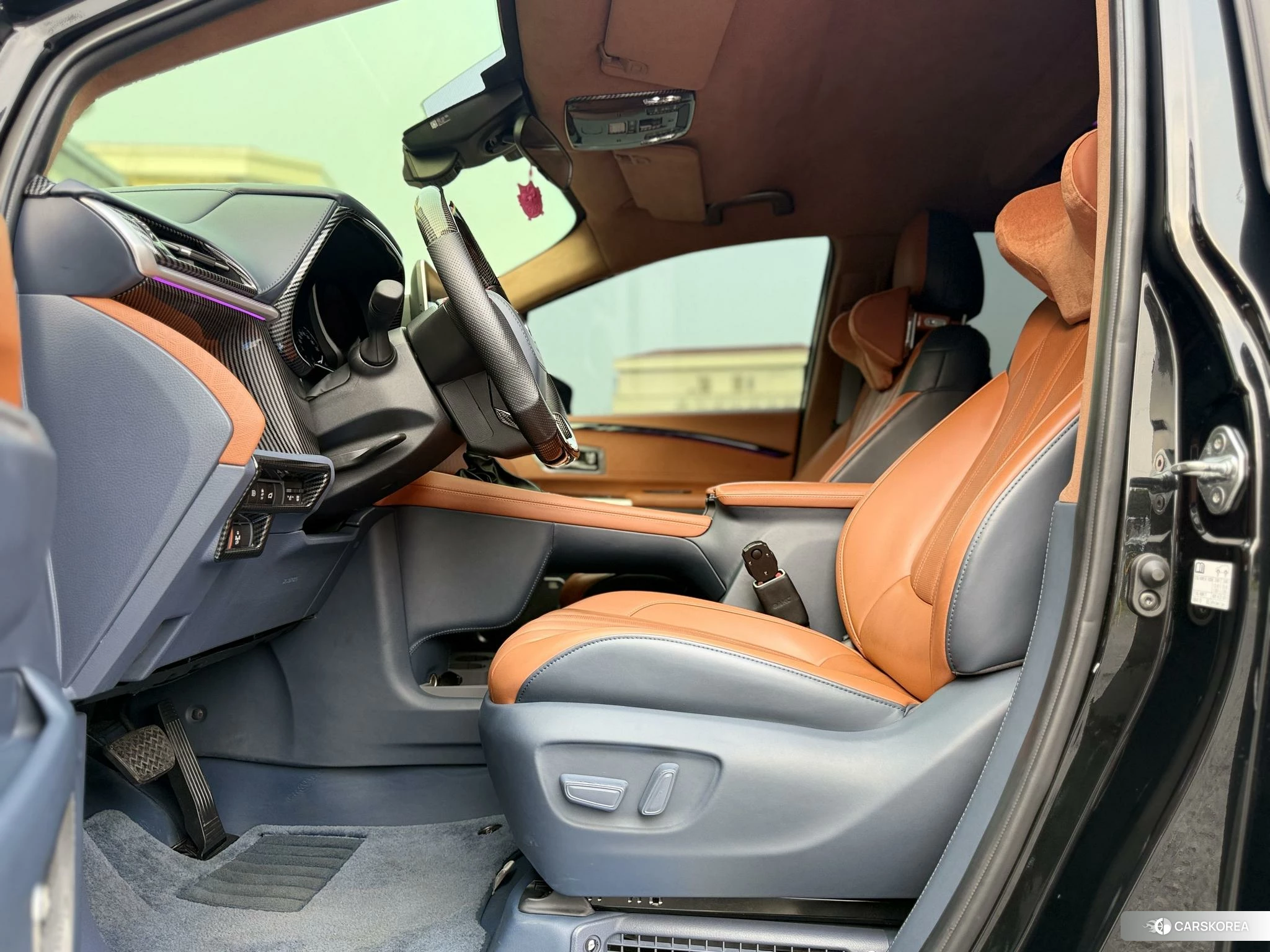 Toyota Saina id 4512491 из Китая 18