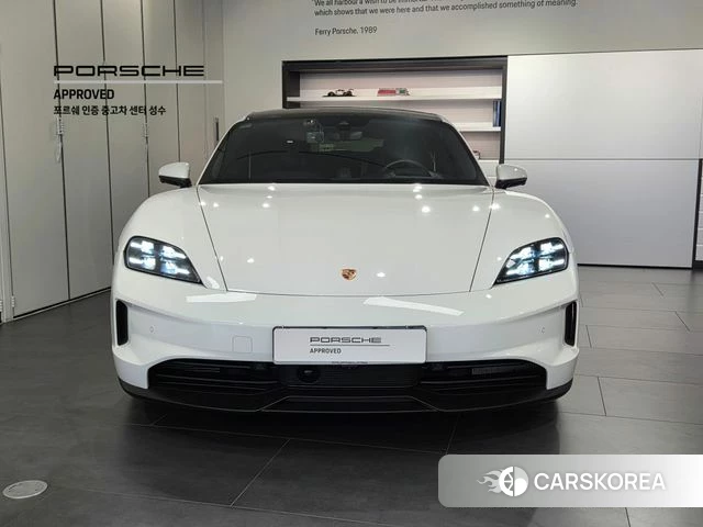 Porsche Taycan 2024 Белый из Кореи, фото 5