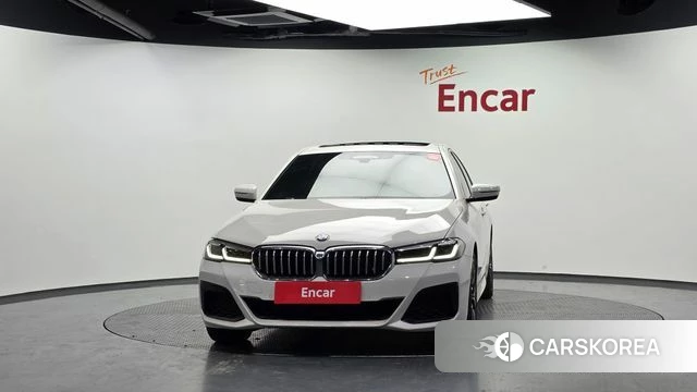 BMW 5 Series (G30) id 4758726 из Кореи 13