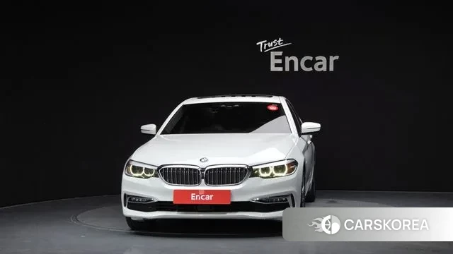 BMW 5 Series (G30) id 2941474 из Кореи 13