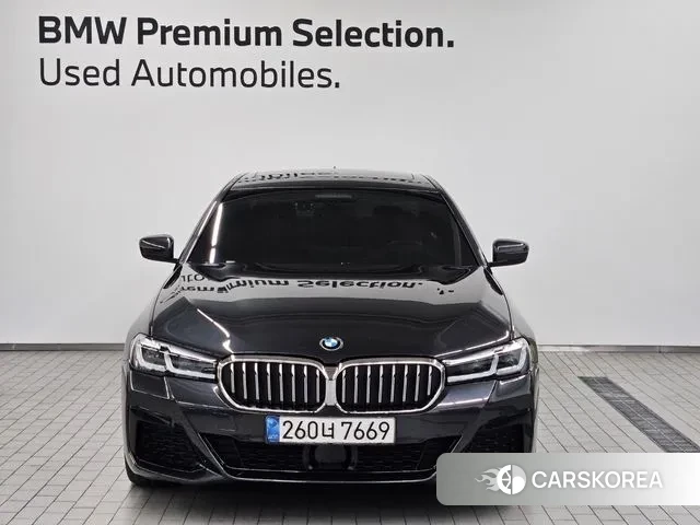 BMW 5 Series (G30) id 3598190 из Кореи 12