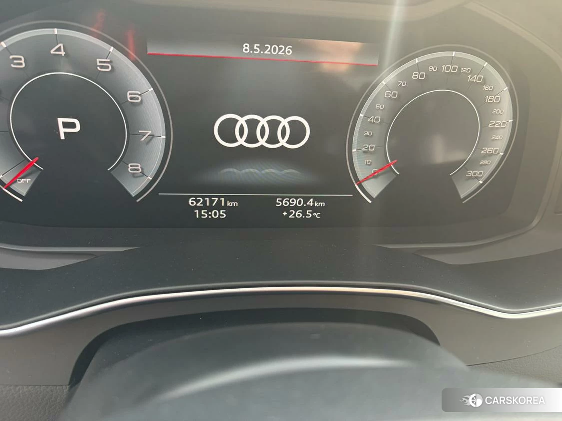 Audi A6L id 4467878 из Китая 8