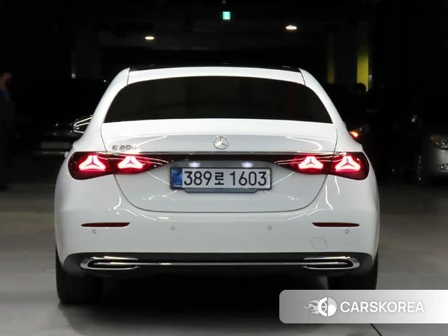 Mercedes-Benz E-Class W214 id 4706311 из Кореи 13