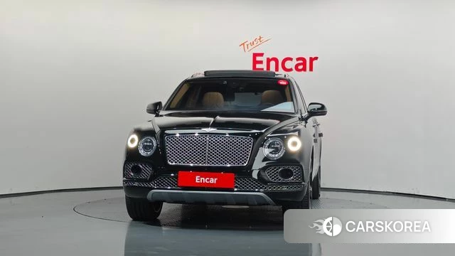 Bentley Bentayga id 4865361 из Кореи 23