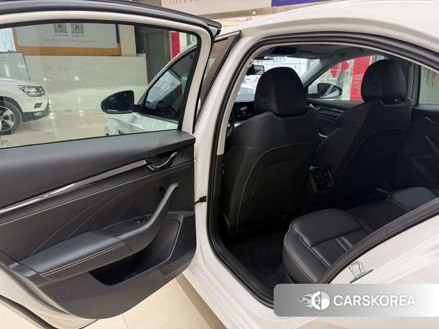 Skoda Octavia id 4368048 из Китая 16