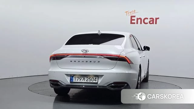 Hyundai The New Grandeur IG id 3871557 из Кореи 13