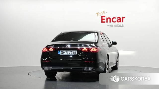 Mercedes-Benz E-Class W214 id 4612251 из Кореи 23