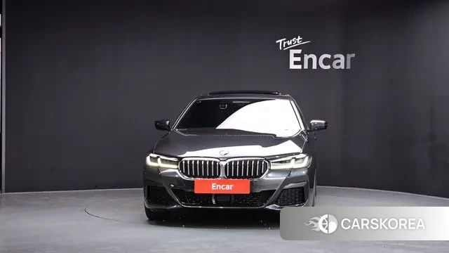 BMW 5 Series (G30) id 3741589 из Кореи 13