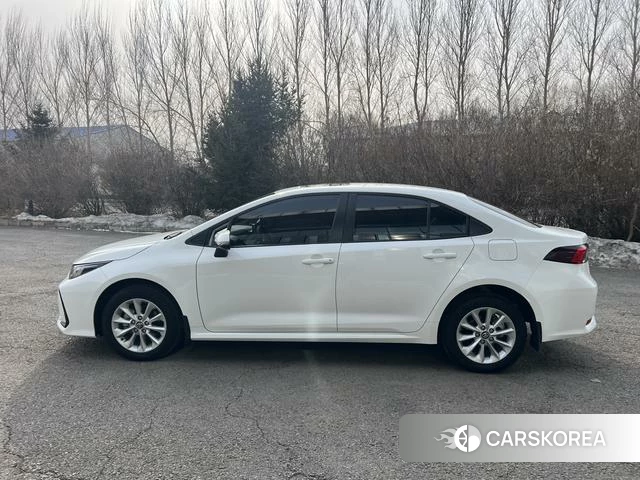 Toyota Corolla id 4328883 из Китая 7