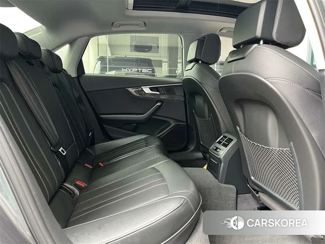Audi A4L id 4261504 из Китая 8