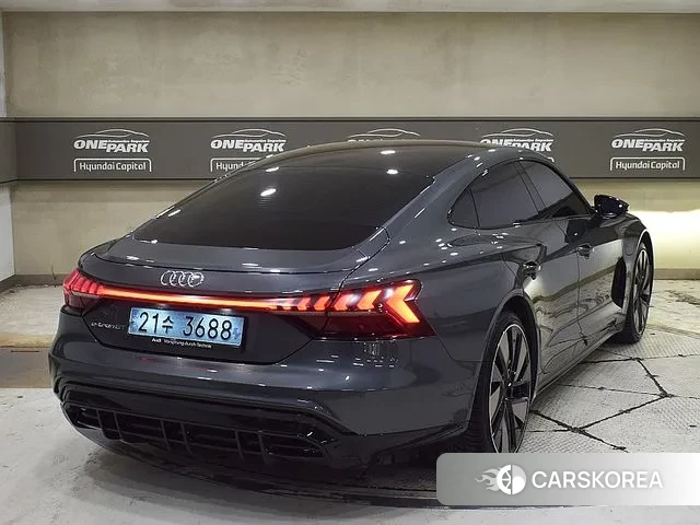 Audi e-Tron GT id 3027463 из Кореи 13