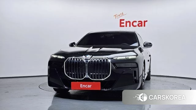 BMW 7 Series (G70) id 4584191 из Кореи 13
