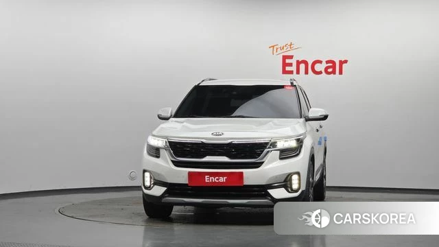 Kia Seltos id 4676839 из Кореи 13