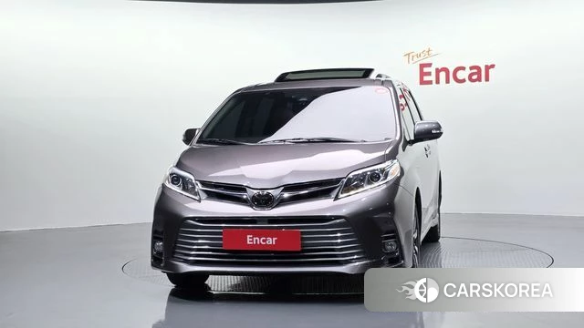 Toyota Sienna id 4490722 из Кореи 23