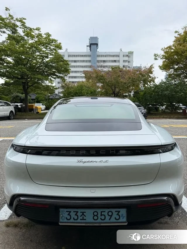 Porsche Taycan 2021 Белый из Кореи, фото 5