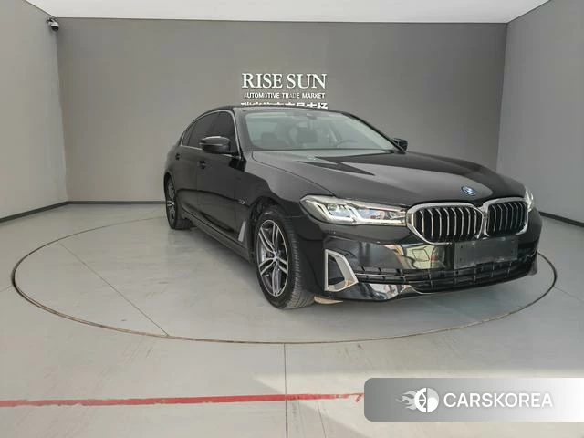 BMW 5 series PHEV 2022 Черный из Китая, фото 6