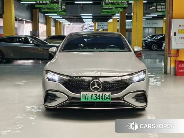 Mercedes-Benz EQE 2023 Серебристо-серый из Китая, фото 3