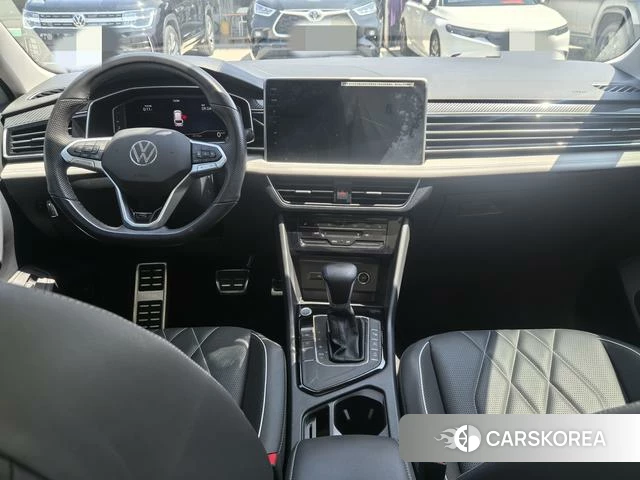 Volkswagen Tiguan L 2023 Белый из Китая, фото 5