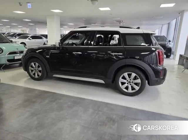 Mini Cooper Countryman 2021 Черный из Кореи, фото 3