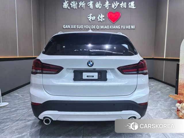 BMW X1 2022 Белый из Китая, фото 3