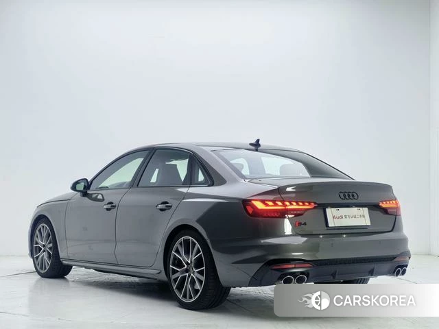Audi S4 id 4263925 из Китая 20