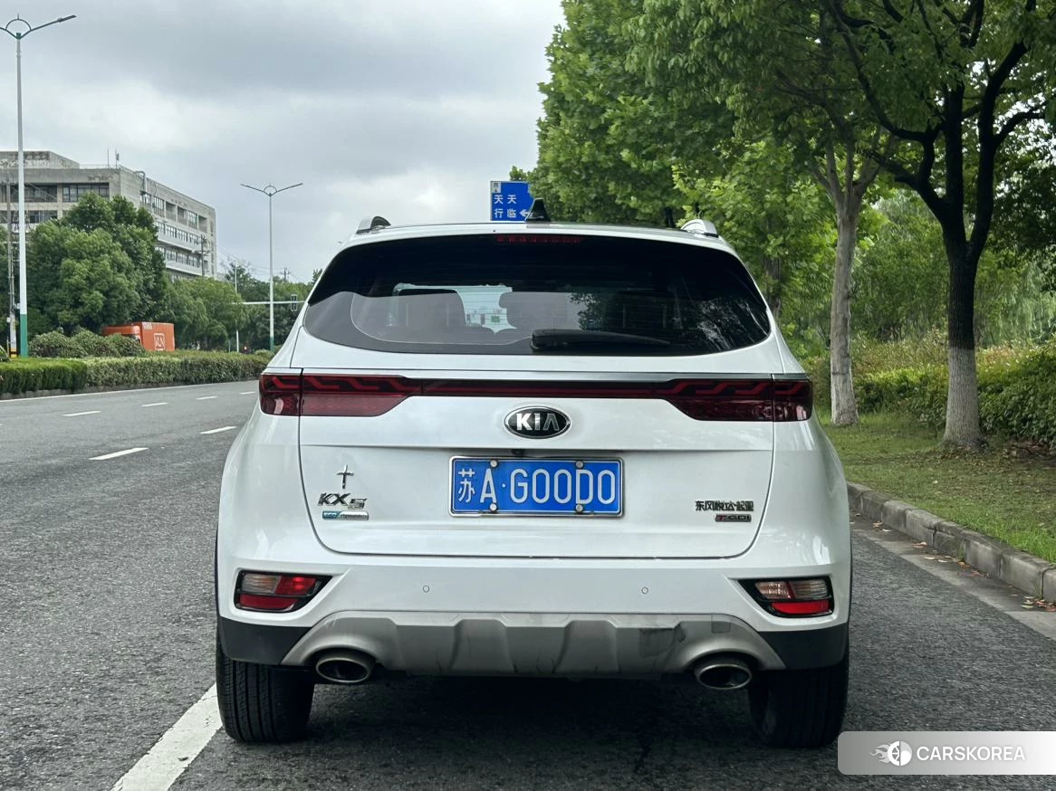 Kia KX5 id 4426674 из Китая 9