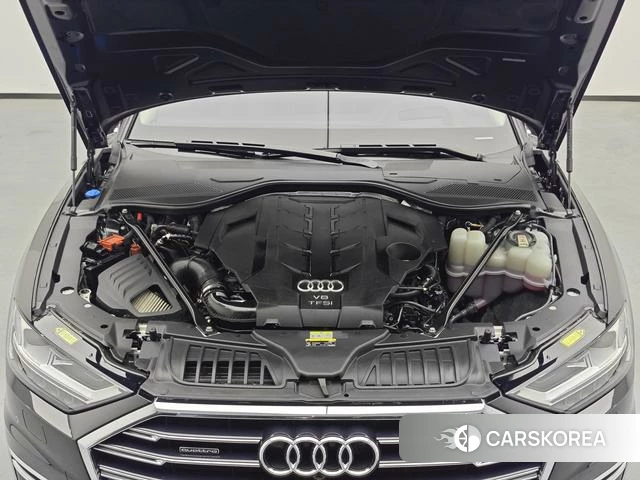 Audi A8 id 4335915 из Китая 13