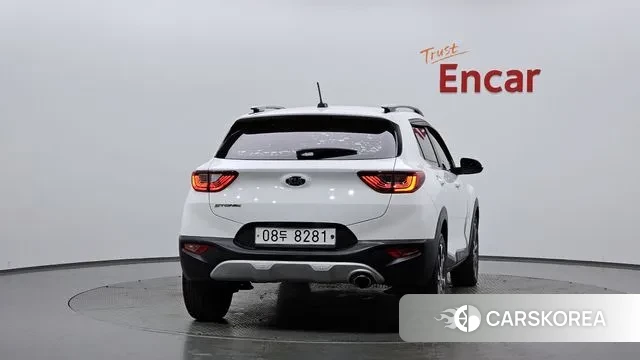 Kia Stonic id 3627169 из Кореи 13