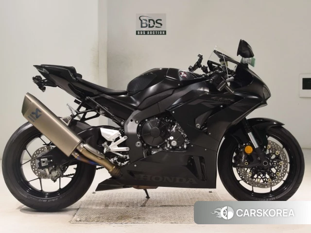 Проданный Honda CBR1000RR-R FIREBLADE 2020 из Японии