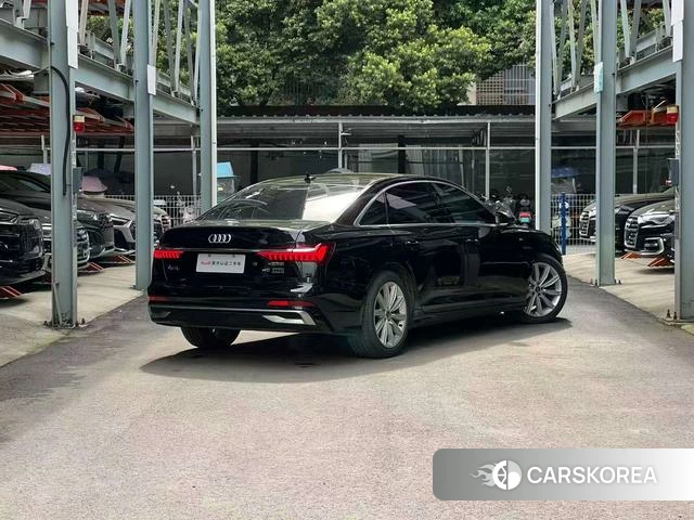 Audi A6L id 4307006 из Китая 11
