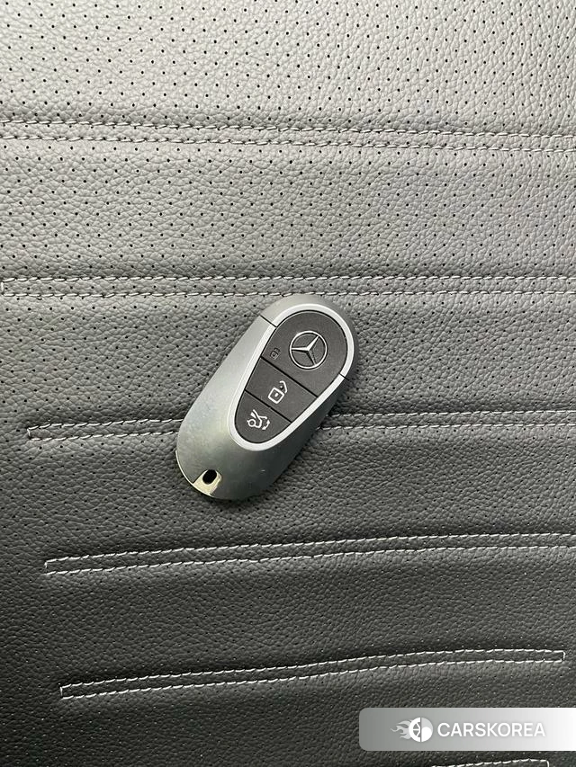 Mercedes-Benz Class C id 4217404 из Китая 13