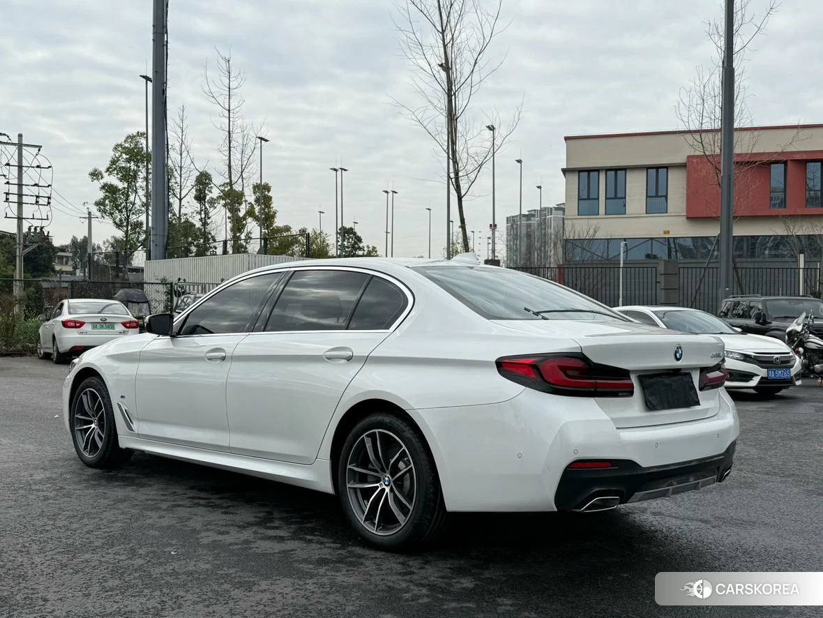 BMW 5 series id 4426732 из Китая 9