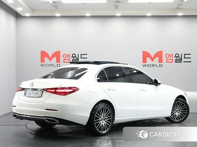 Mercedes-Benz C-Class W206 2024 Белый из Кореи, фото 3